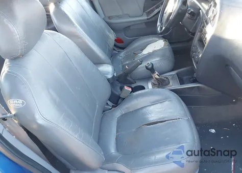 2005 Hyundai Elantra Gls/Gt z USA, uszkodzony, nr VIN KMHDN56D55U136968